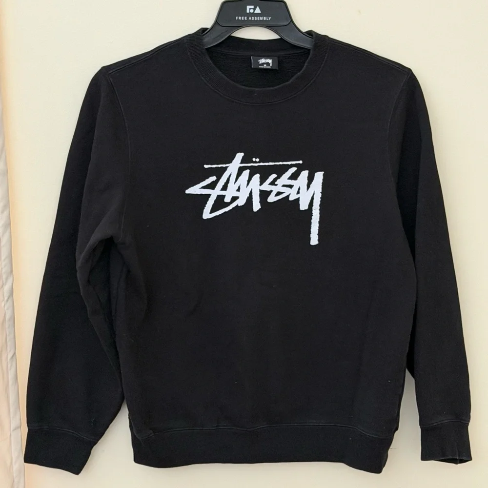 Stussy Black Crewneck with White Script Logo - Picture 2 of 8